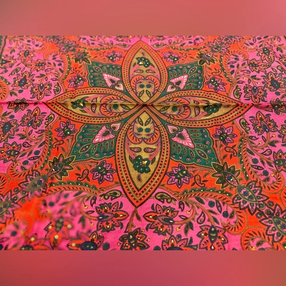 CHRISTIAN DIOR Vintage Rare Red Paisley Floral Retro 100% Wool Square Scarf